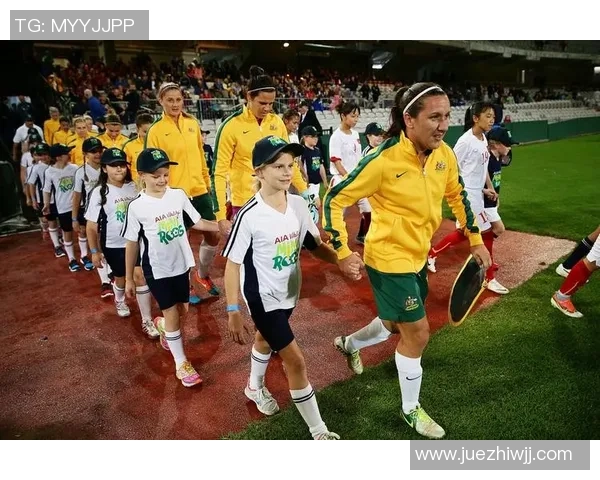 足球球星因犯罪入狱后的艰难生活与心路历程揭秘 足球球星因犯罪入狱后的艰难生活与心路历程揭秘